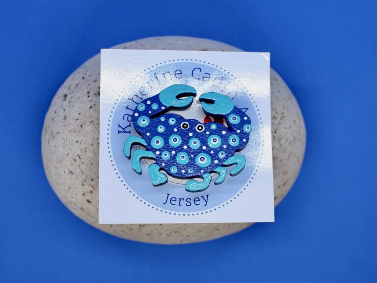 Crab Brooch (Blue with turquoise dots) - Image 3