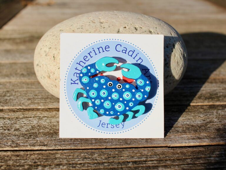 Crab Brooch (Blue with turquoise dots)